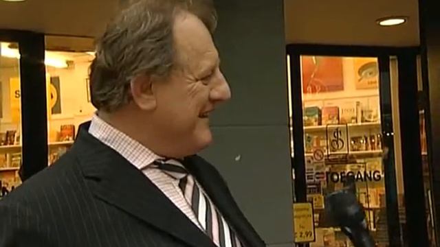 Nieuwe Burgemeester - 08-07-2007 смотреть онлайн