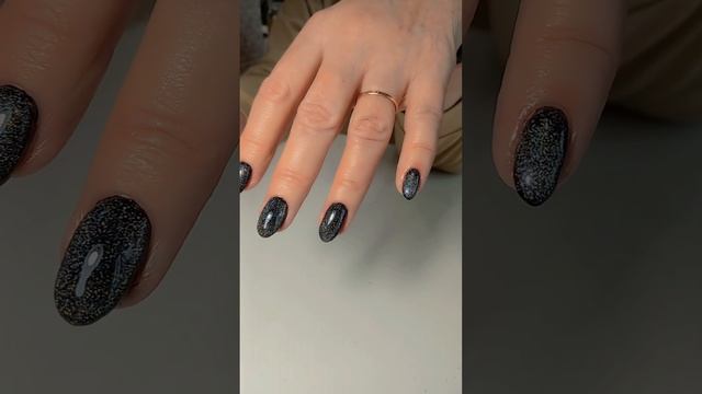 Рецепт: чёрный, а сверху кошка ?⬛ Красиво? Идея маникюра, кошачий глаз смотреть онлайн