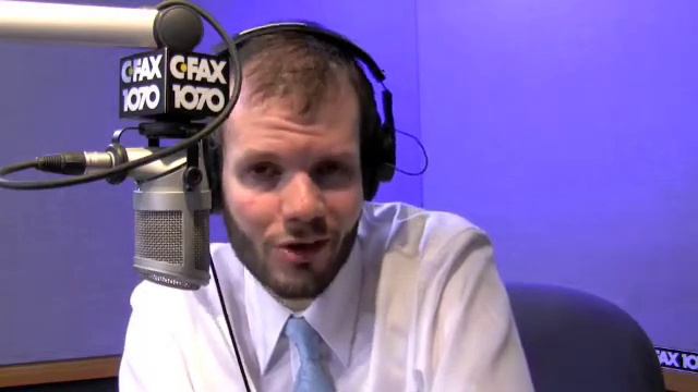 Holman: "I have a burning question." смотреть онлайн