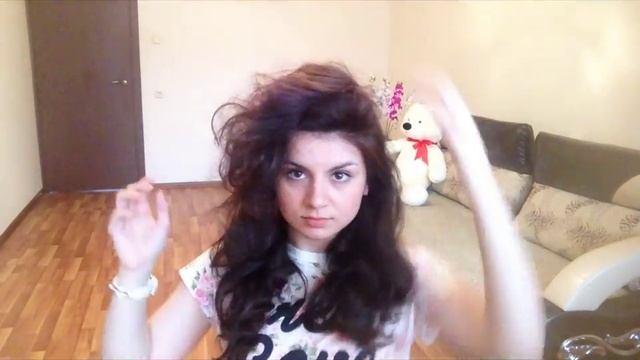 КАК СДЕЛАТЬ ЛЕГКИЕ ПРИЧЕСКИ В СТИЛЕ 90Х смотреть онлайн