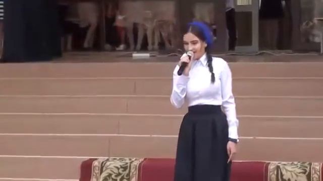 Красивая песня и красивое исполнение смотреть онлайн