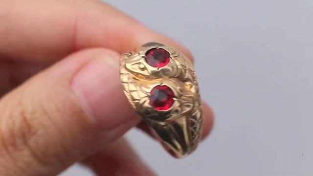 1880s Victorian Double Snake Ring 10k Rose Gold Red Paste смотреть онлайн