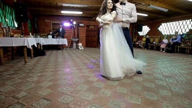 Самый красивый Свадебный танец! Первый танец- уже не ХОЛОСТЯК ! Свадьба! смотреть онлайн