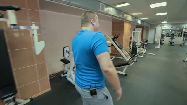 Улыбаемся и пашем. Выпуск №1. Пытаемся сдать нормы ГТО! смотреть онлайн