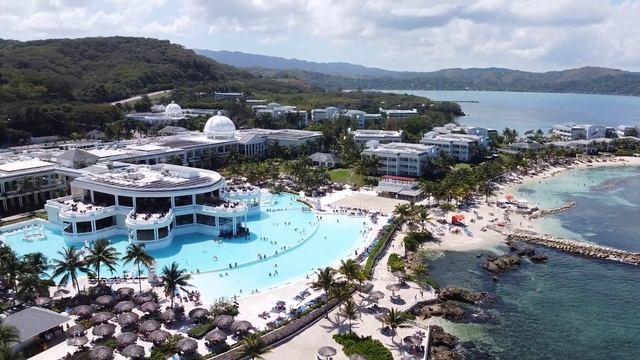 Grand Palladium 4 смотреть онлайн