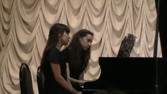 Фергюсон. Соната для фортепиано в четыре руки. Часть 1. Дарья Полевщикова, Алена Тебенькова﻿ смотреть онлайн