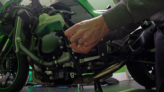 Update On The ZZR1400 | Front Sprocket Cover Removal