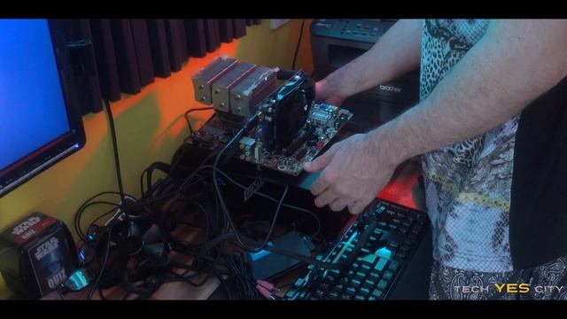 Can you FIX a Graphics card that puts LINES on your SCREEN...!? (Can YES Fix it) смотреть онлайн