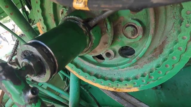 Ремонт комбайна Нива, часть3. Наконец-то прокрутили. смотреть онлайн
