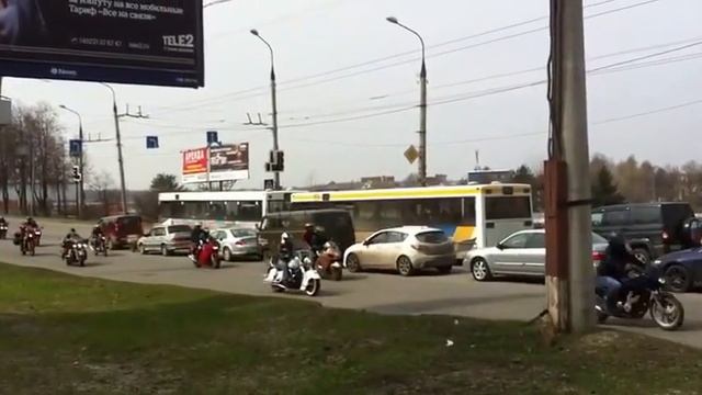 Мотоколонна в день открытия сезона во Владимире смотреть онлайн