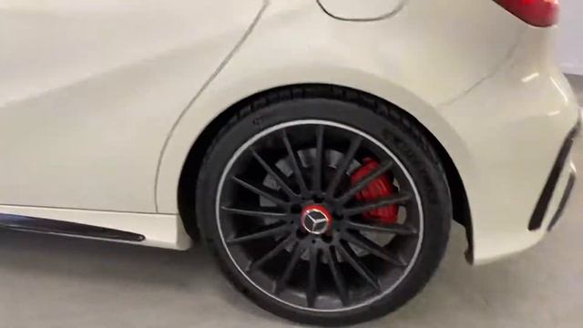 Mercedes A45 AMG Aero Pack смотреть онлайн