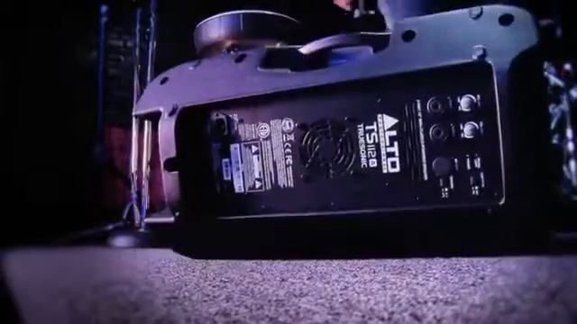 Alto Professional TRUESONIC Speakers Overview смотреть онлайн