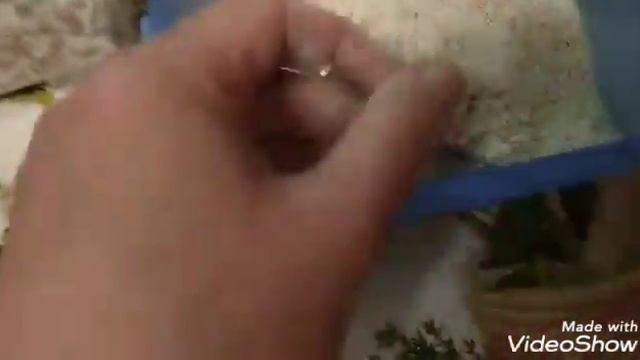 Молю и смешиваю кальций для улиток. смотреть онлайн