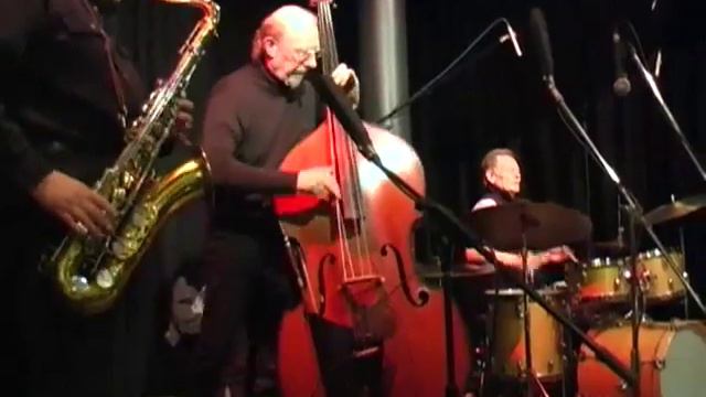 Paul Dunmall (sax), Nick Stephens (bass), Tony Marsh (drums) смотреть онлайн
