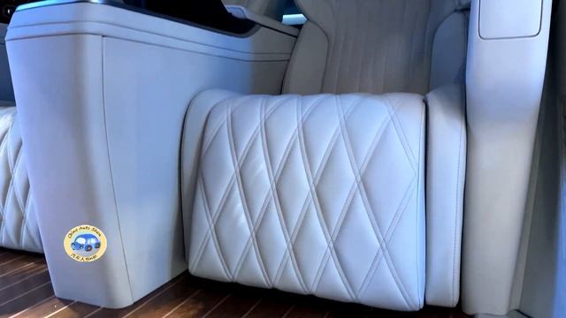 2022 SAIC ROEWE iMAX8﻿ Autobiography Walkaround—2021 Guangzhou Motor Show—2022款荣威iMAX8创世版，外观与内饰实拍 смотреть онлайн