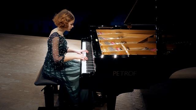 Й.Гайдн - Соната соль минор, 1 часть смотреть онлайн