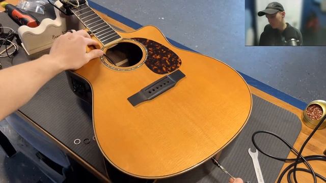 L.R. Baggs Anthem Pickup Install Larivee Acoustic Guitar How To Instruction смотреть онлайн