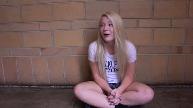 First Kiss Stories смотреть онлайн