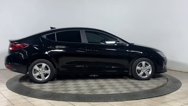 Hyundai Elantra (АВ-581) смотреть онлайн