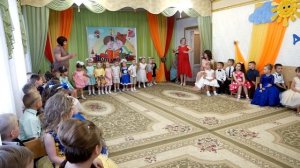 Танец выпускников с малышами  на выпускном 2018 Академия профессора Кляксы . Муз  рук  Максюта Г  В