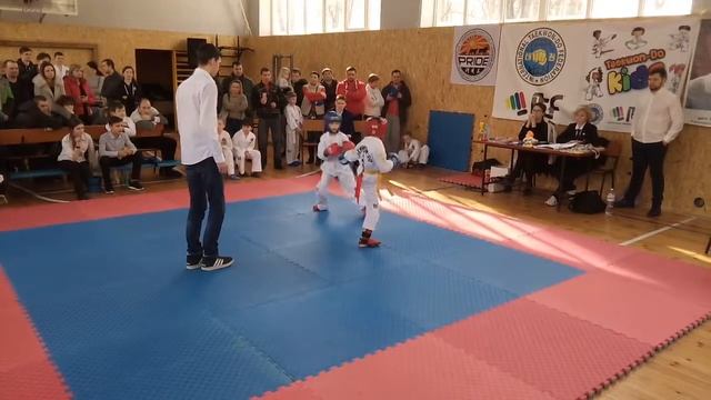 Внутриклубные соревнования СК "Прайд" Чуприна Д. (тренер Пархоменко Е.) спарринг 18.03.2018 финал смотреть онлайн