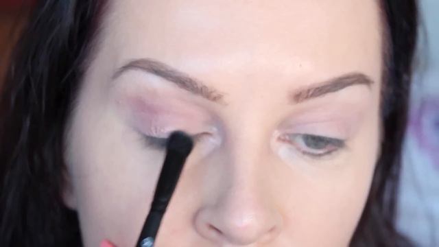 Rose Gold Makeup Tutorial // Covergirl Roses Palette смотреть онлайн