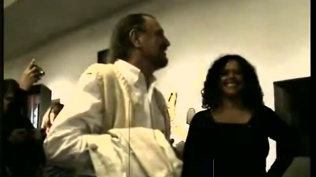 LEO TAVELLA: Museo Perlotti "Discipulos" 2011 (3de4) / por hugoMARviggiano.mpeg смотреть онлайн