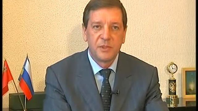 Глава района В. Нестеров поздравляет с 60-летием Победы. 05.2005 смотреть онлайн