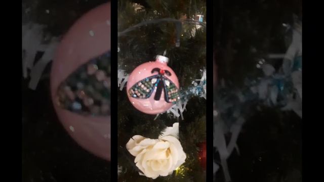 Вы со мной😁🌲🎁🎊🎉Украшаем ёлки🥰👍 смотреть онлайн