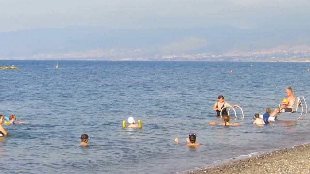 Пляж в д. Лачи, Кипр смотреть онлайн