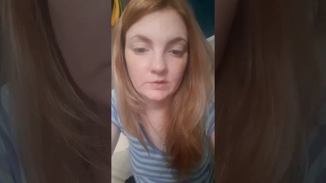 Первые зубы у малыша/ прорезывание зубов/ ребёнок капризничает/ прозрачная десна смотреть онлайн