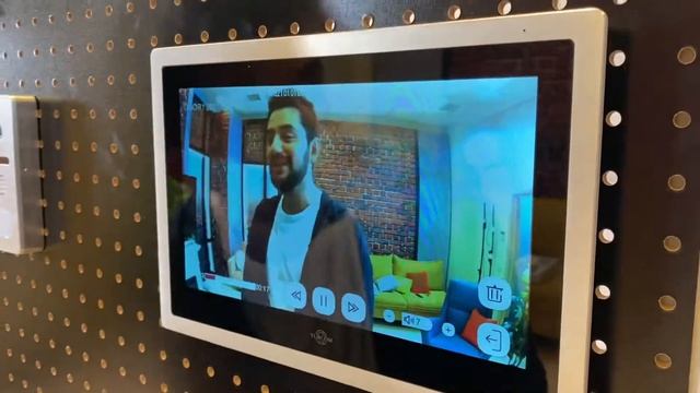 Обзор видеодомофона YURCOM VIDEO MP-96103 FHD смотреть онлайн