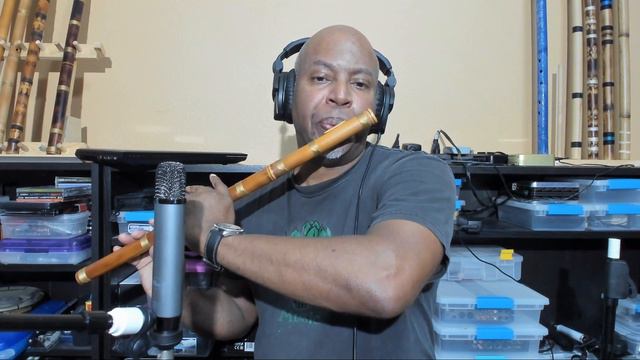 Introducing the Blue Microphone's Ember смотреть онлайн