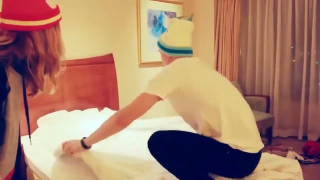 Марьяна Ро - Идиоты смотреть онлайн