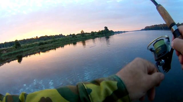Ловля окуня Хорошо,что есть эти приманки смотреть онлайн