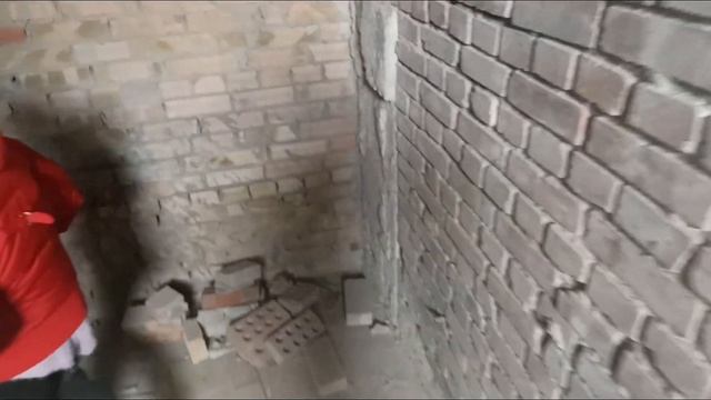 ОБЗОР ОГРОМНОЙ ЗАБРОШКИ НА БЕРЖЕВОМ СПУСКЕ ГОРОД ТАГАНРОГ смотреть онлайн