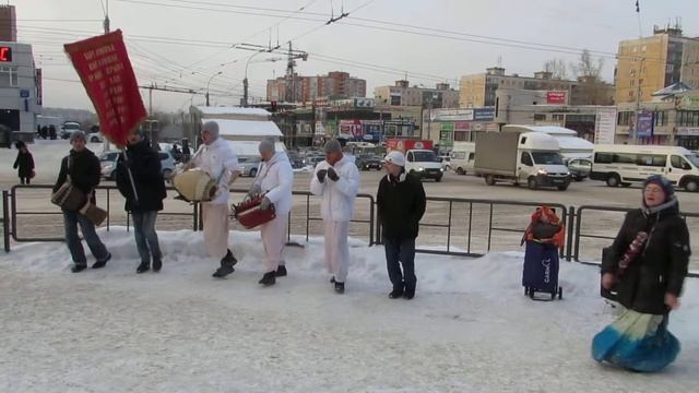 12 фев 2016 - Харинама в Новосибирске, м. Золотая Нива смотреть онлайн