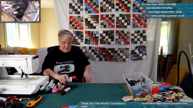 Scrappy Christmas Block Tree Skirt Part 4 смотреть онлайн