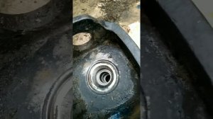 Замена сальников ступицы JCB