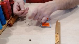 Чем шить кожу? Какие нитки и иголки выбрать? (УСТАРЕЛО)