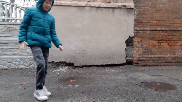 Лопнул холодный шарик в ноябре! смотреть онлайн