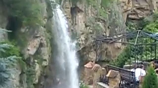 Большой Водопад - Медовые водопады в Кисловодске смотреть онлайн