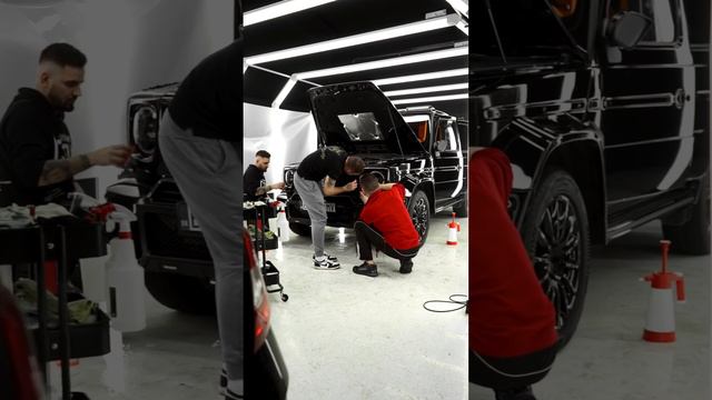 Mercedes-Benz G-Class AMG BRABUS 600 смотреть онлайн