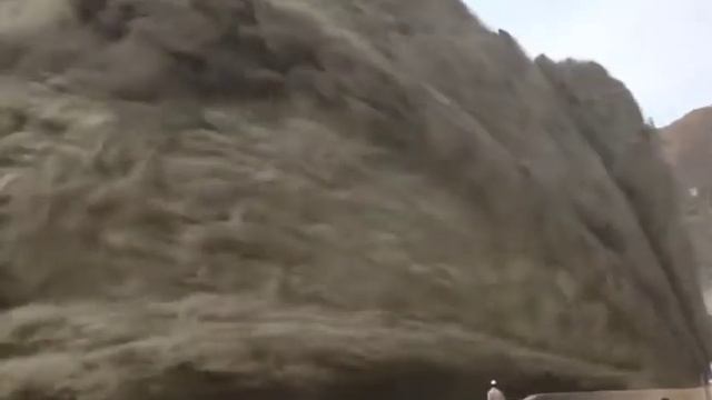 Tarbela dam red alert | Flood in Pakistan |flood 2022 #flood #flood2022 #floodnewstoday #floods смотреть онлайн