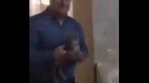 Дед на гироскутере и кот