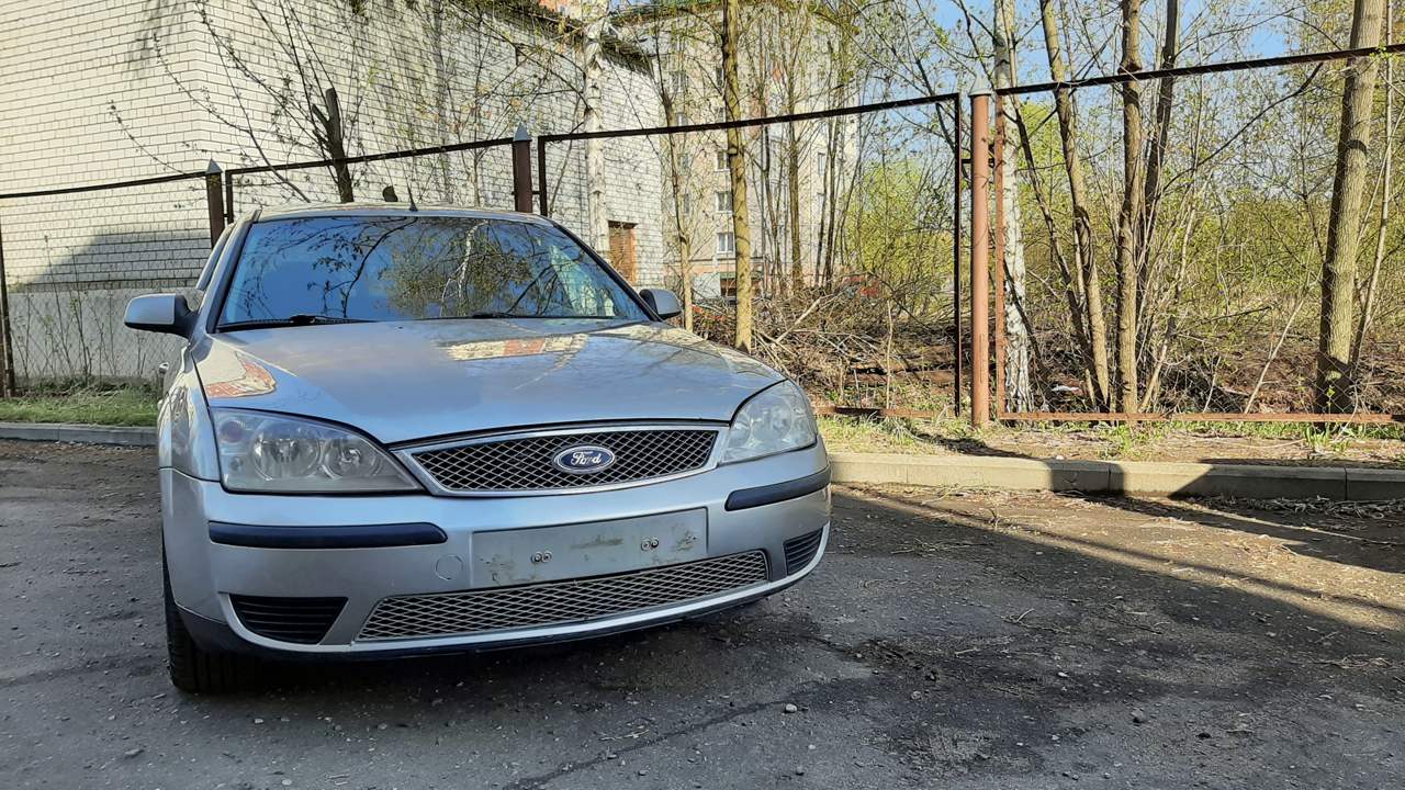 Горит Airbag и Abs Ford Mondeo