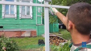 Установка забора из евроштакетника