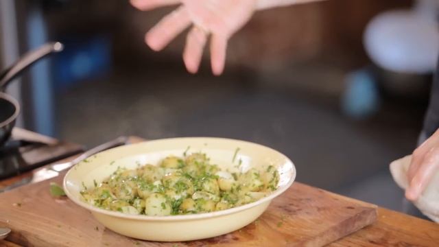 Perfect Potato Salad - 3 Ways | Jamie Oliver смотреть онлайн