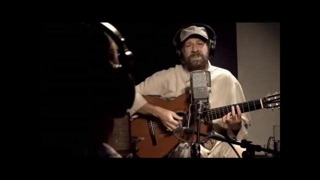 O mestre sala dos mares - Chico Buarque e João Bosco смотреть онлайн