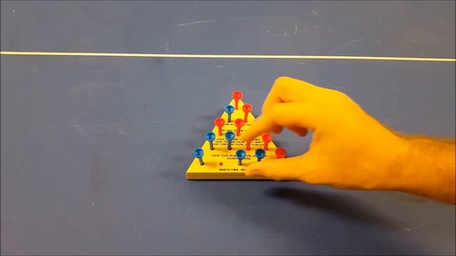 HOW TO SOLVE: Triangle Peg Solitaire смотреть онлайн
